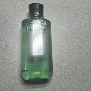 Mens fresh water body wash